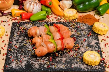 Mini frigărui de pui cu legume