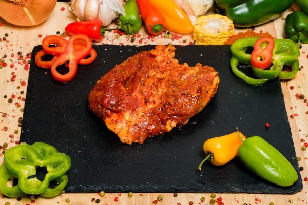 Aripioare' de porc marinate